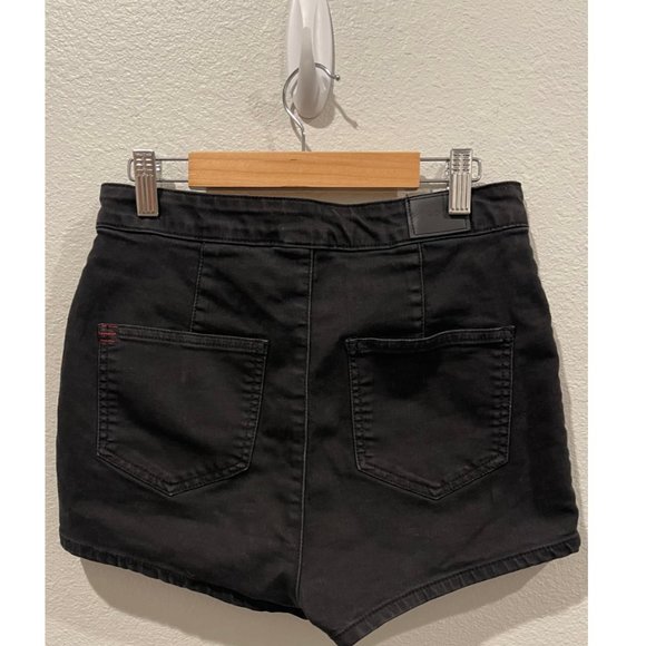 BDG Black Pinup Short - Picture 5 of 6